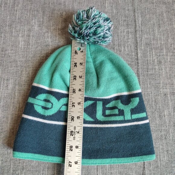 Oakley Pom Beanie Hat Adult Blue Green Acrylic - Picture 5 of 7